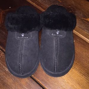 BearPaw Loki II Women’s Slippers, Black
